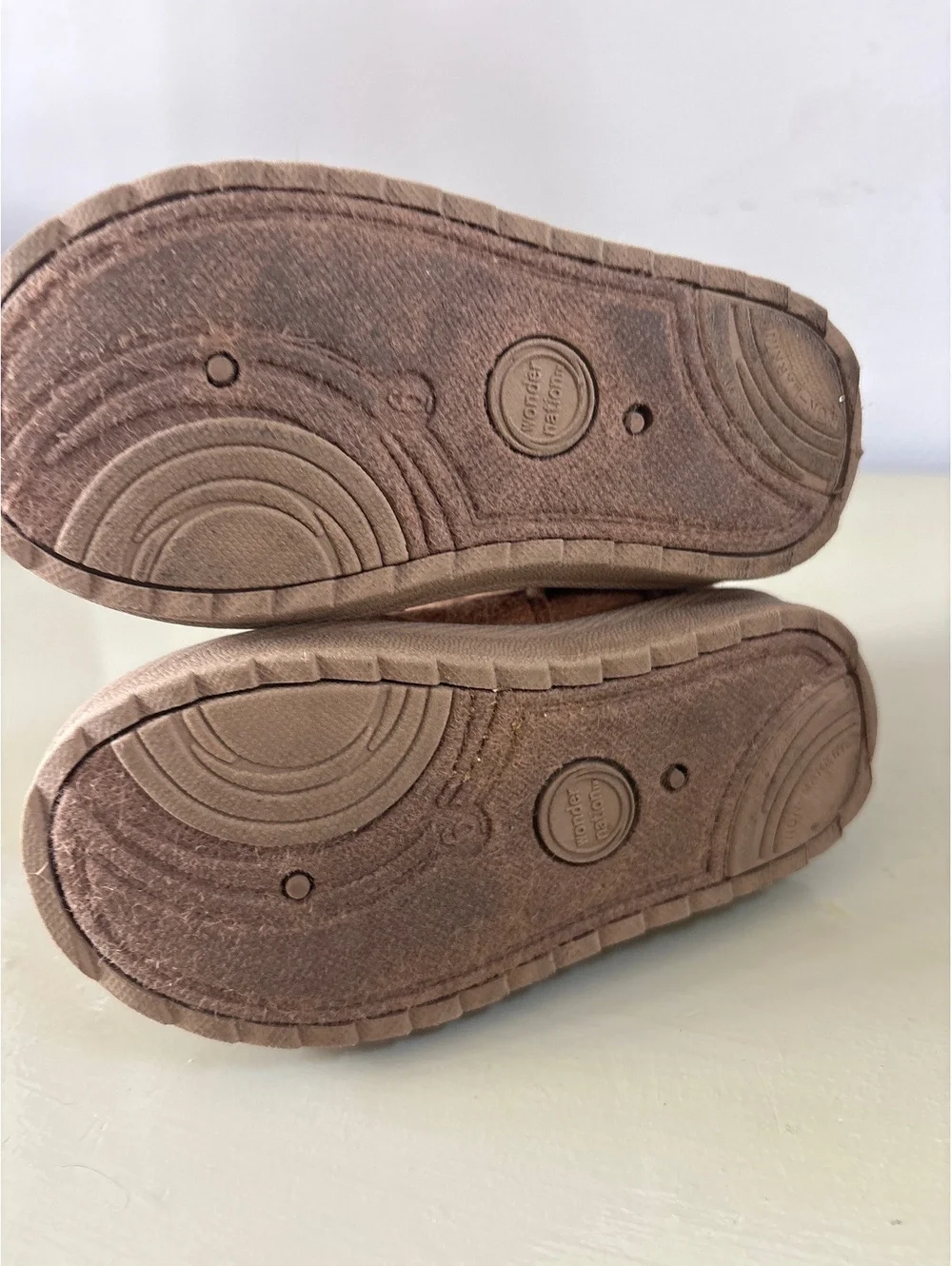 Wonder Nation Toddler Brown Suede Winter Boots with Faux Fur Lining Size 6 USA